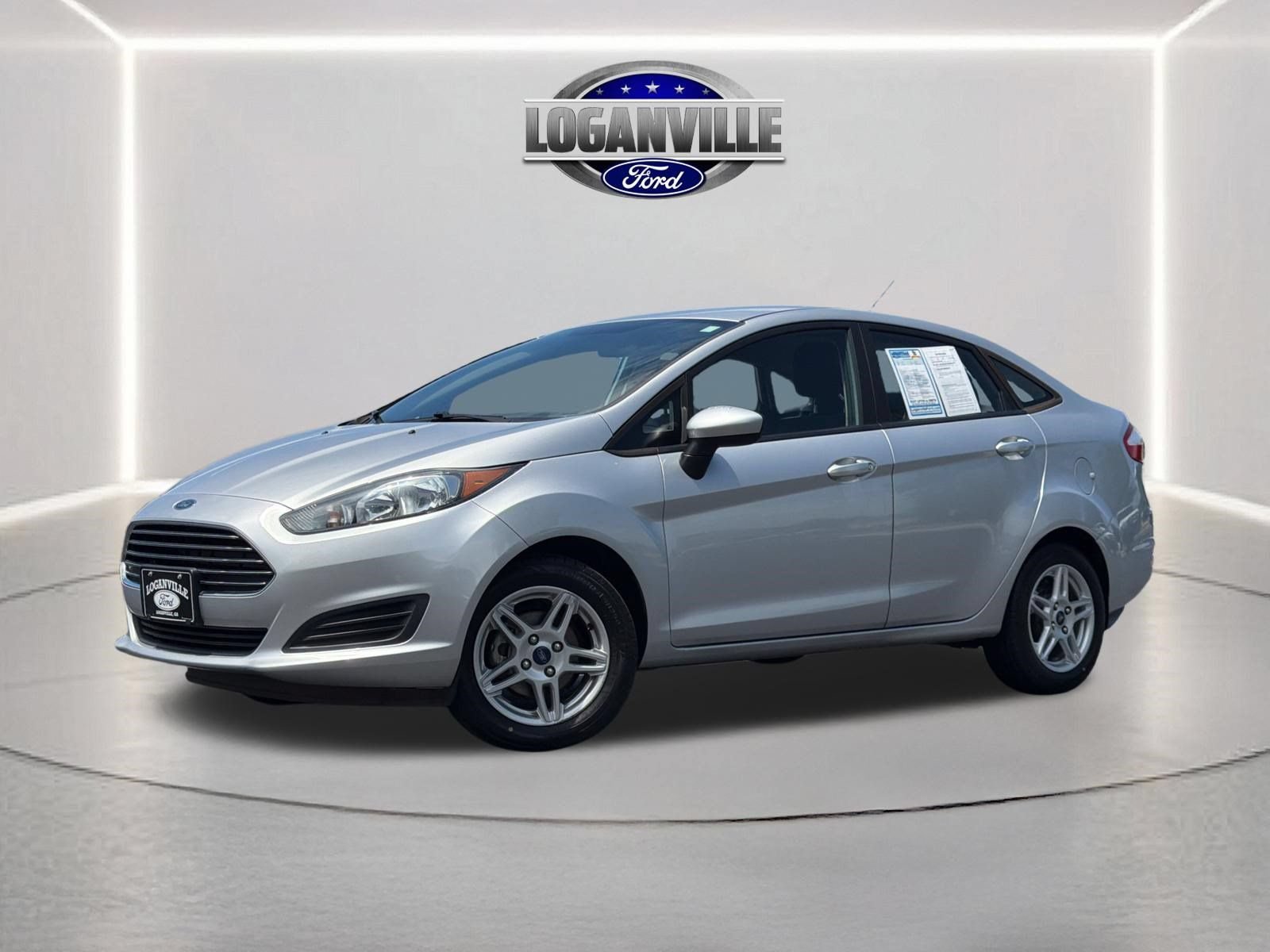 Certified 2018 Ford Fiesta SE FWD image 1