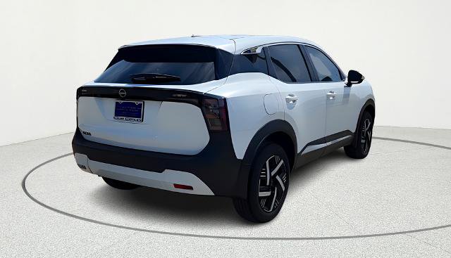 Used 2025 Nissan Kicks SV image 8