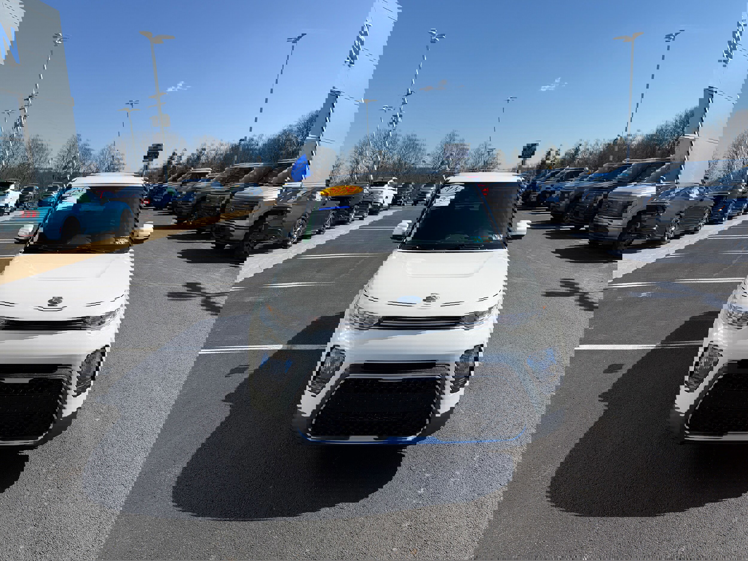 Used 2020 Kia Soul LX image 9