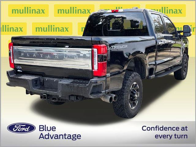Certified 2025 Ford F250 Platinum w/ Platinum Plus Package AWD/4WD image 4
