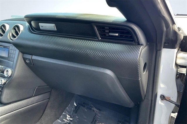 Certified 2022 Ford Mustang Convertible image 8