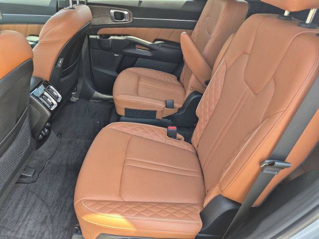 Used 2023 Kia Sorento SX Prestige AWD/4WD image 27