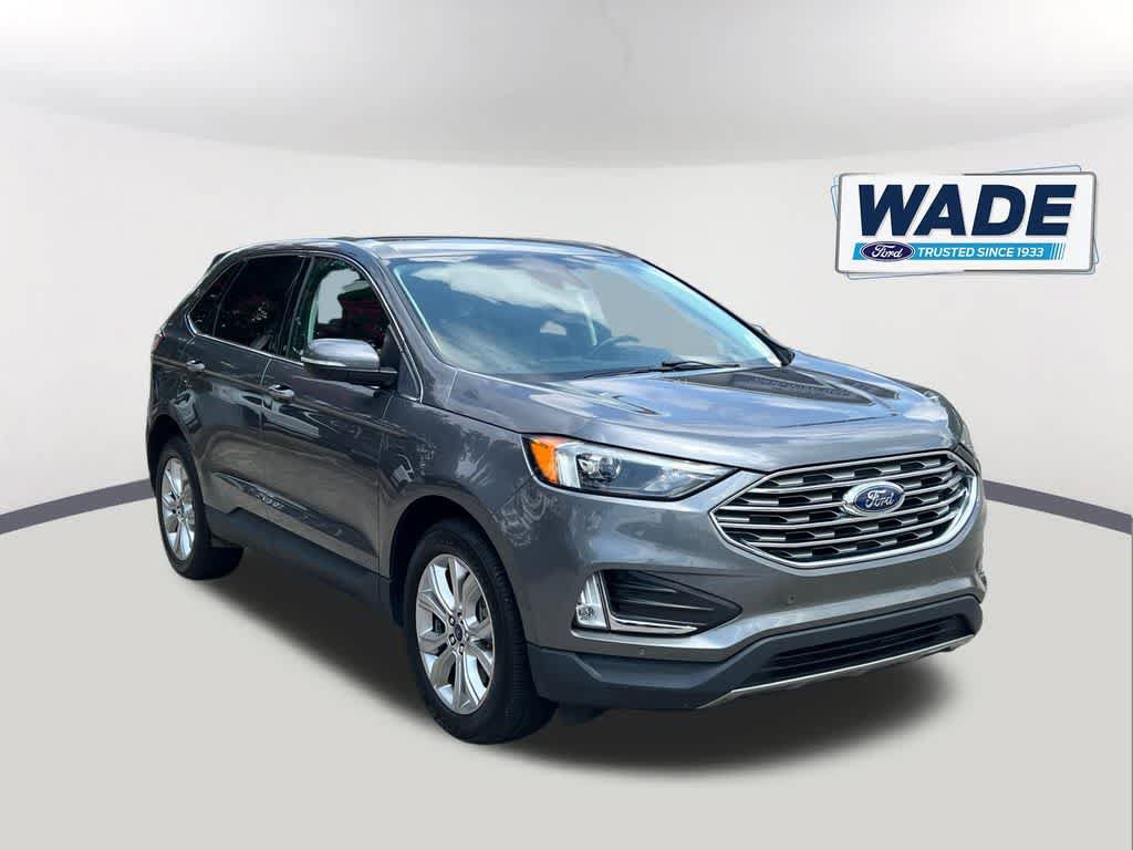 Certified 2022 Ford Edge Titanium AWD/4WD image 3
