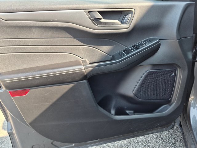 Certified 2024 Ford Escape Active FWD image 13