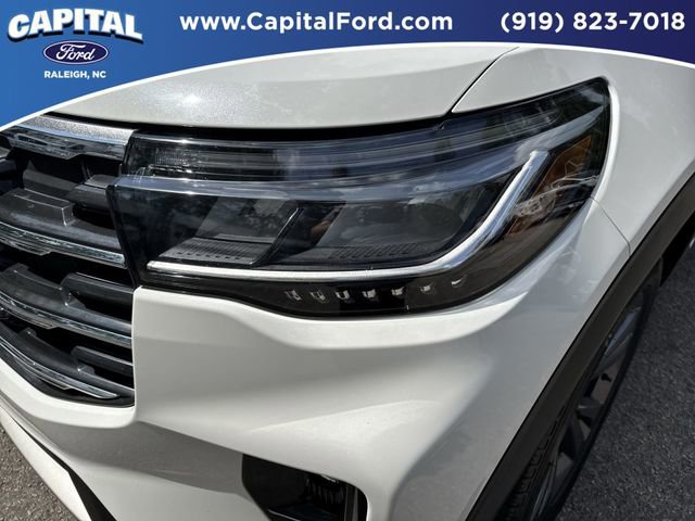 Certified 2025 Ford Explorer Active w/ Active Comfort Package AWD/4WD image 11