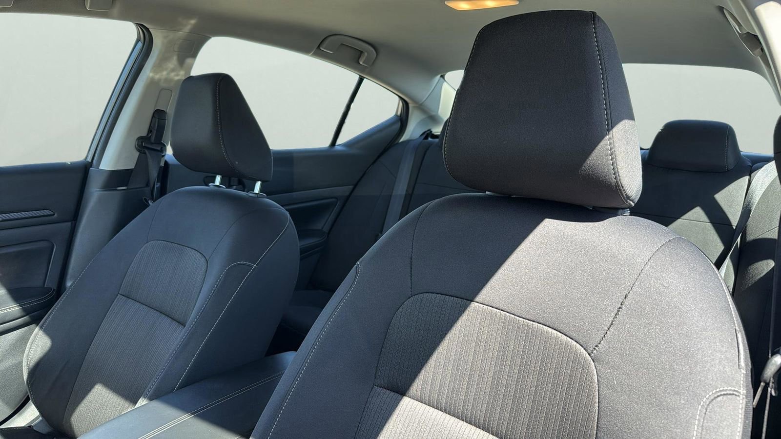 Used 2024 Nissan Altima 2.5 SV image 10