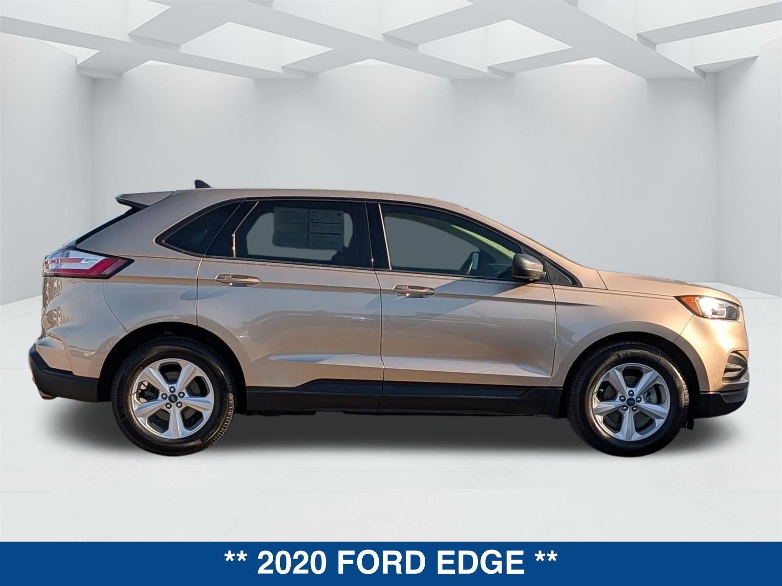 Certified 2020 Ford Edge SE image 6