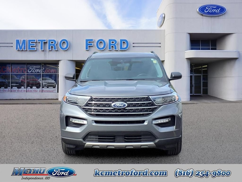 Certified 2023 Ford Explorer XLT w/ Equipment Group 202A AWD/4WD image 8