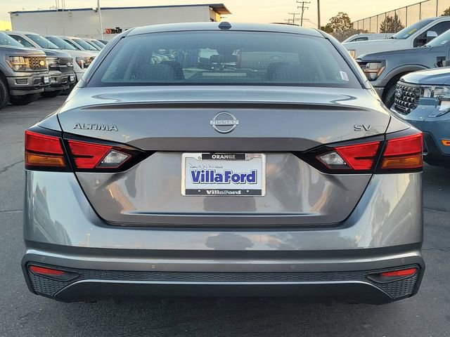 Used 2024 Nissan Altima 2.5 SV image 4