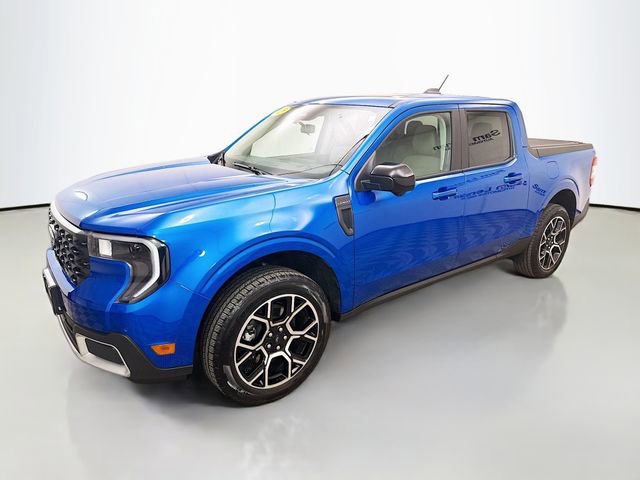 Certified 2025 Ford Maverick Lariat w/ 4K Tow Package AWD/4WD image 3