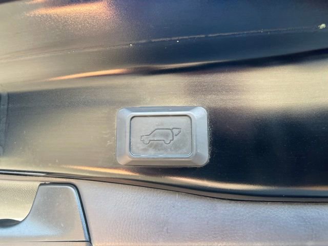 Used 2021 Toyota RAV4 XLE w/ Convenience Package image 36