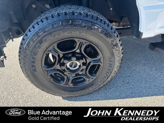 Certified 2023 Ford F250 4x4 Regular Cab Super Duty image 2