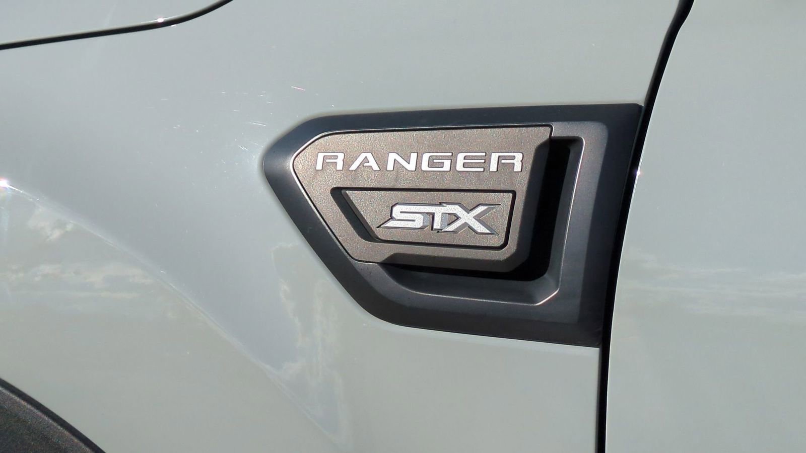 Certified 2022 Ford Ranger XL w/ Equipment Group 101A High image 13