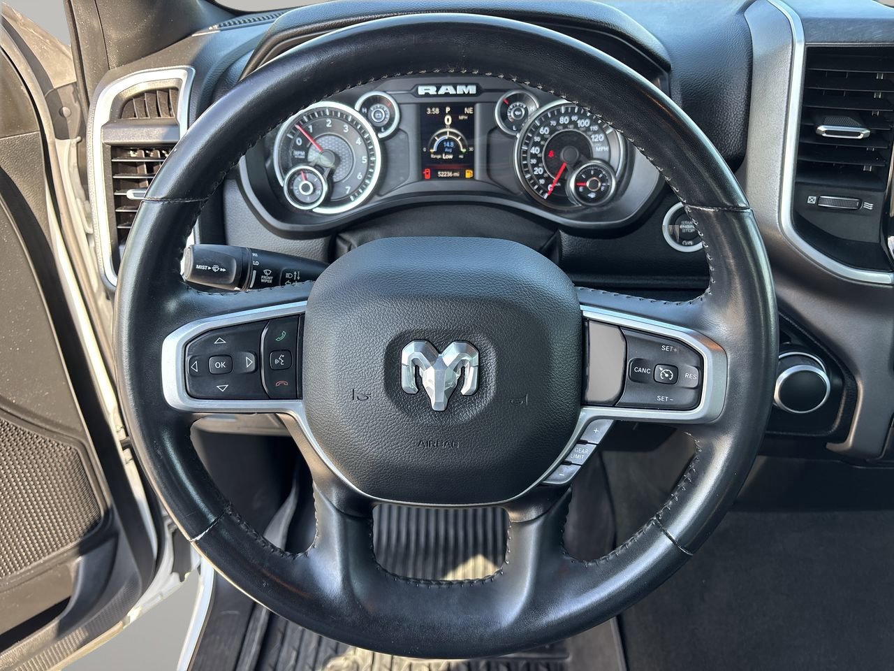 Used 2021 RAM 1500 Big Horn image 34