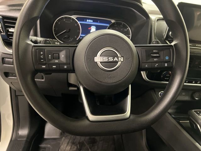 Used 2022 Nissan Rogue SV AWD/4WD image 8