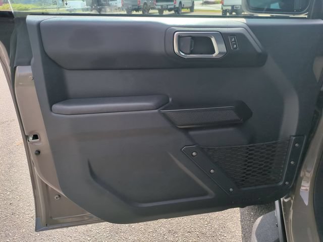 Certified 2025 Ford Bronco Badlands AWD/4WD image 12
