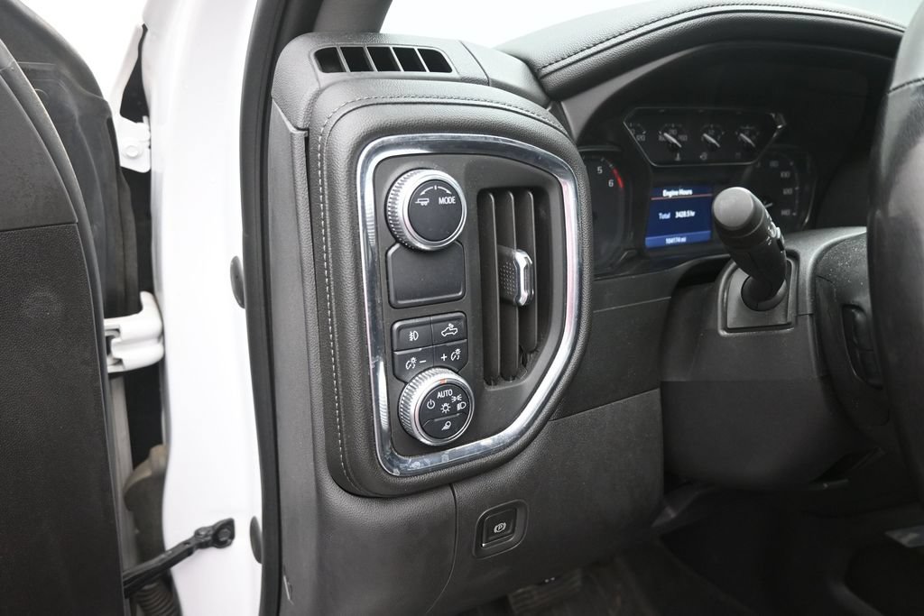 Used 2021 GMC Sierra 1500 SLT RWD image 13