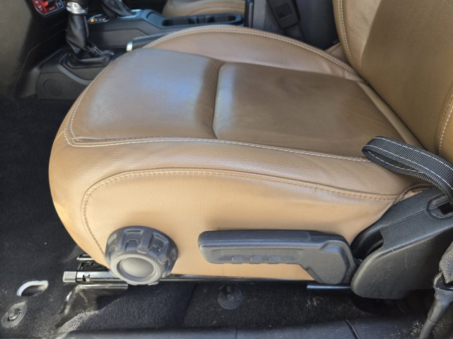Used 2020 Jeep Gladiator Rubicon w/ Dual Top Group AWD/4WD image 20