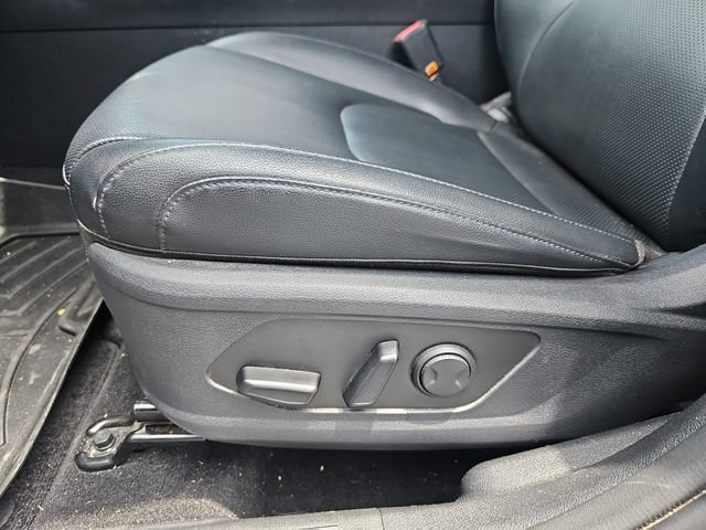 Used 2023 Kia Sportage EX FWD image 12