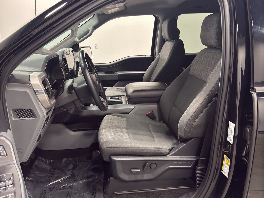 Certified 2022 Ford F150 XLT w/ Equipment Group 302A High image 11