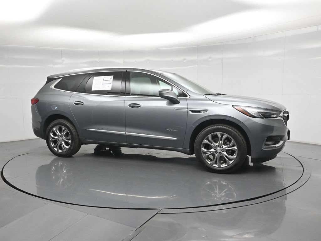 Used 2020 Buick Enclave Avenir w/ Avenir Technology Package FWD image 25