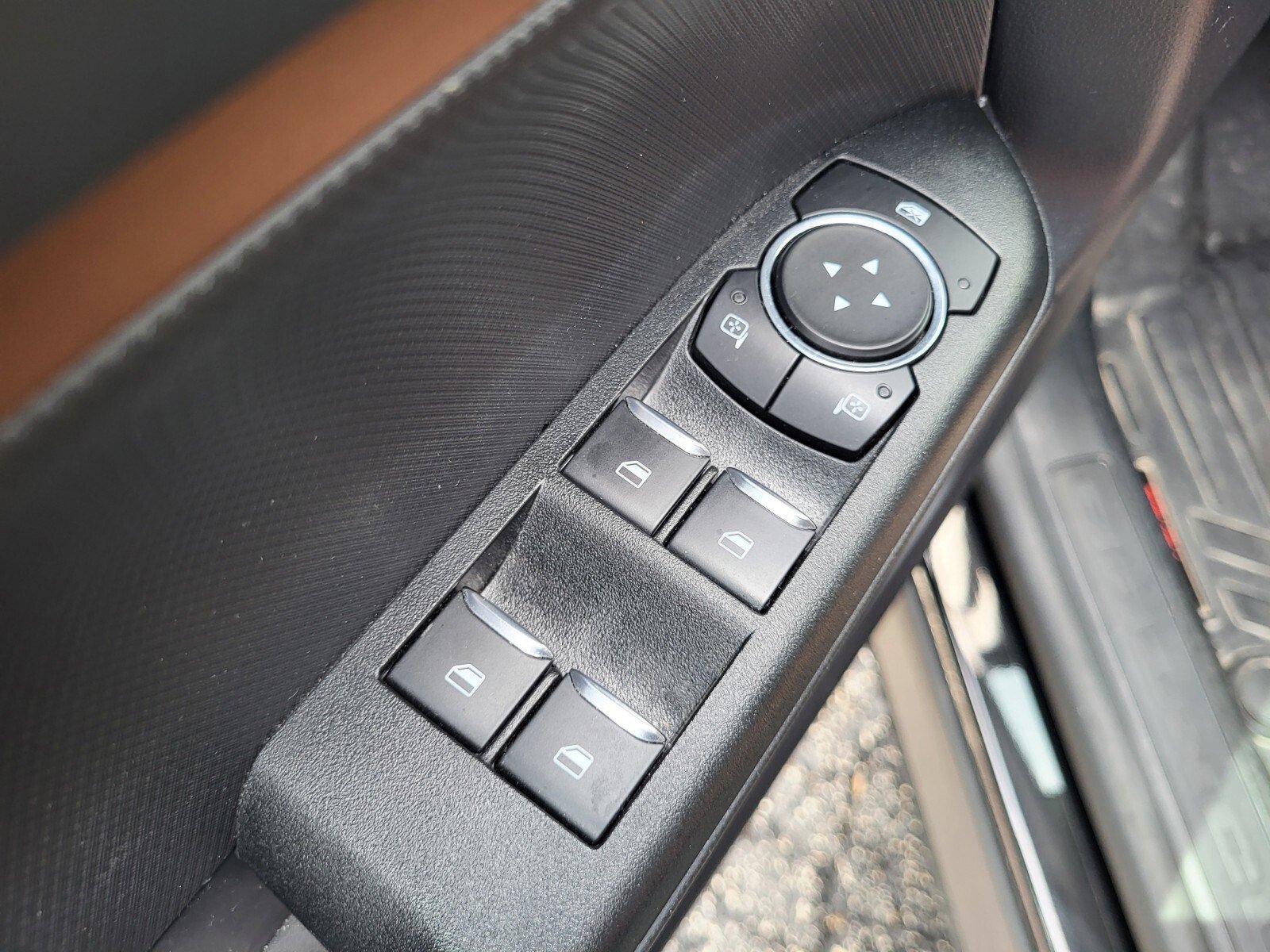 Certified 2024 Ford Bronco Sport Outer Banks w/ Tech Package image 19