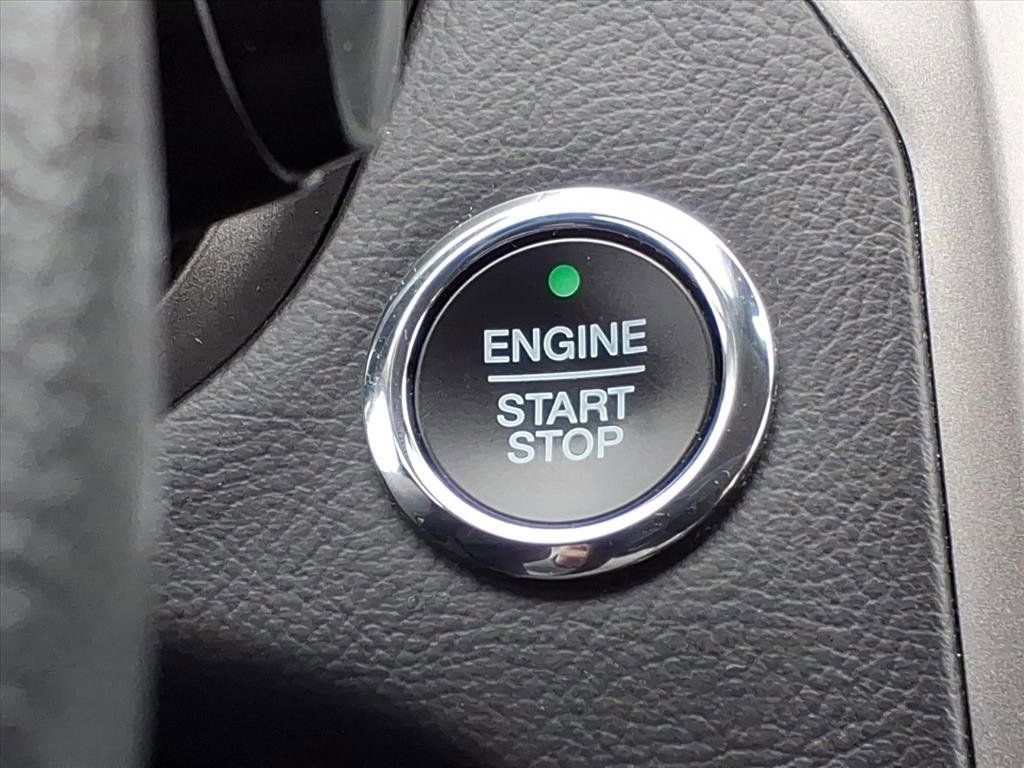 Certified 2020 Ford Fusion SE image 20