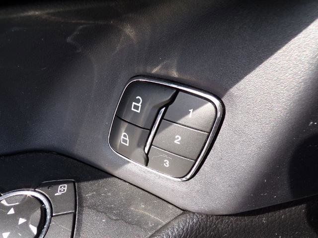 Certified 2019 Ford Expedition Limited w/ Equipment Group 302A image 18