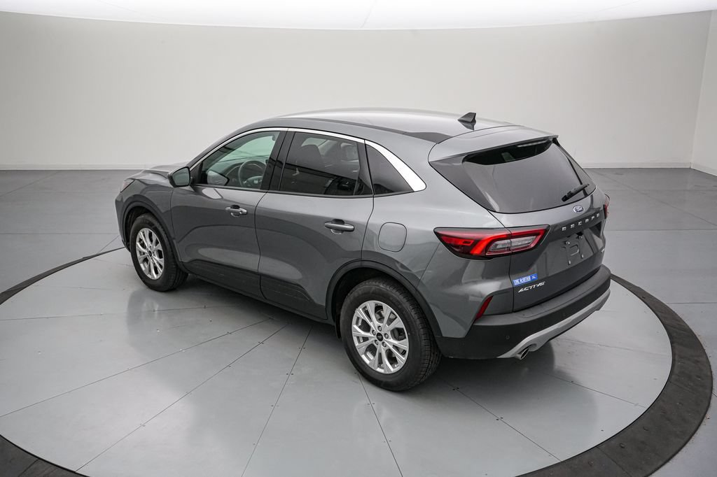 Certified 2023 Ford Escape Active w/ Tech Pack #2 AWD/4WD image 6