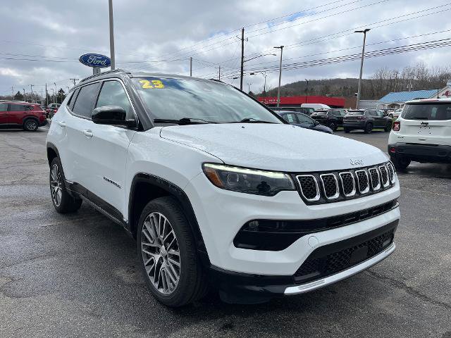 Used 2023 Jeep Compass Limited w/ Elite Group AWD/4WD image 5