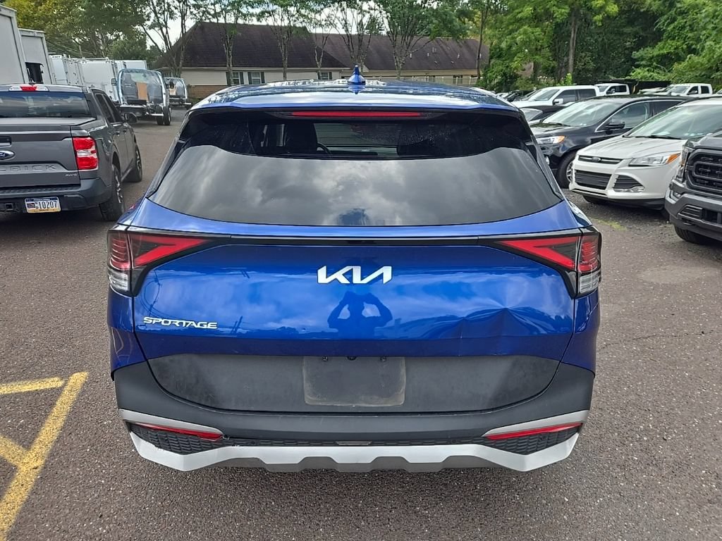 Used 2023 Kia Sportage EX FWD image 5