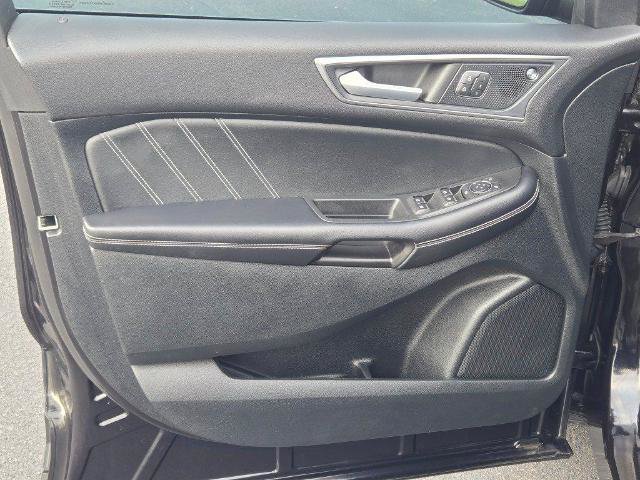 Certified 2022 Ford Edge ST AWD/4WD image 22