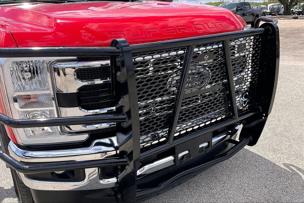 Certified 2025 Ford F350 XLT AWD/4WD image 25