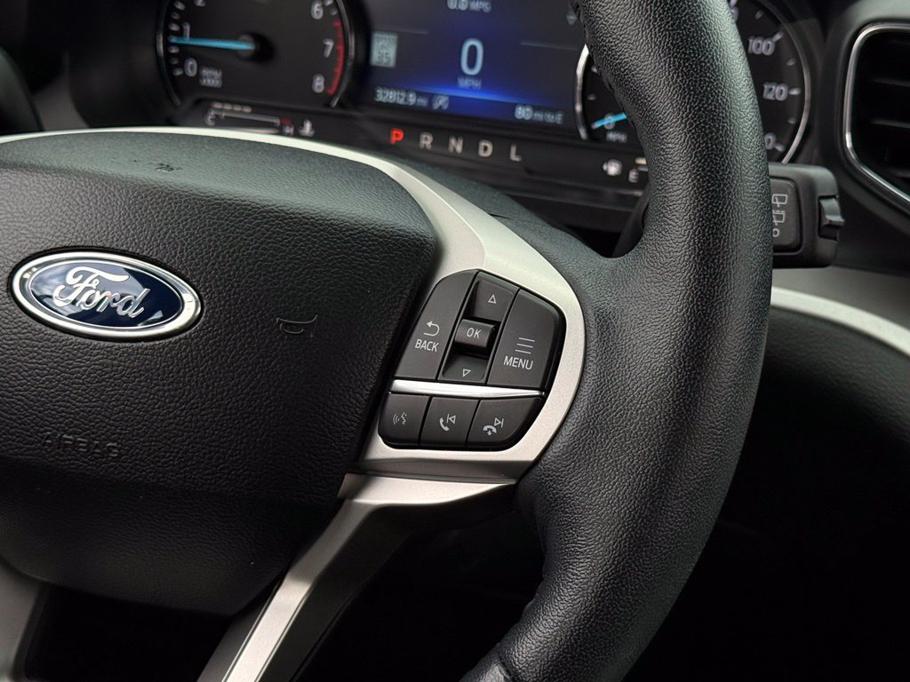 Certified 2024 Ford Explorer XLT w/ Equipment Group 202A AWD/4WD image 8