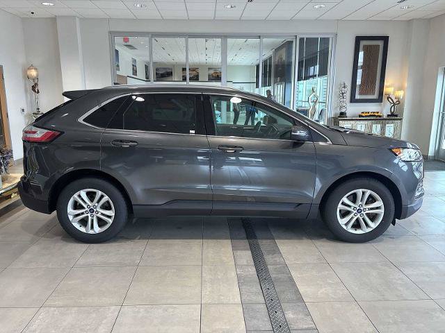 Certified 2020 Ford Edge SEL w/ Convenience Package AWD/4WD image 2