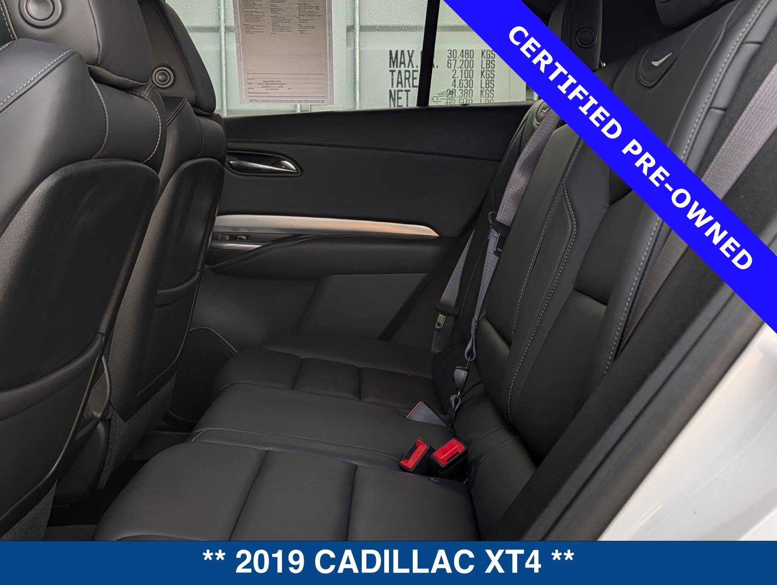 Used 2019 Cadillac XT4 Premium Luxury FWD image 16