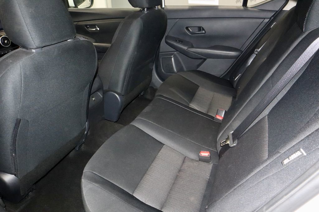 Used 2024 Nissan Sentra SV image 19