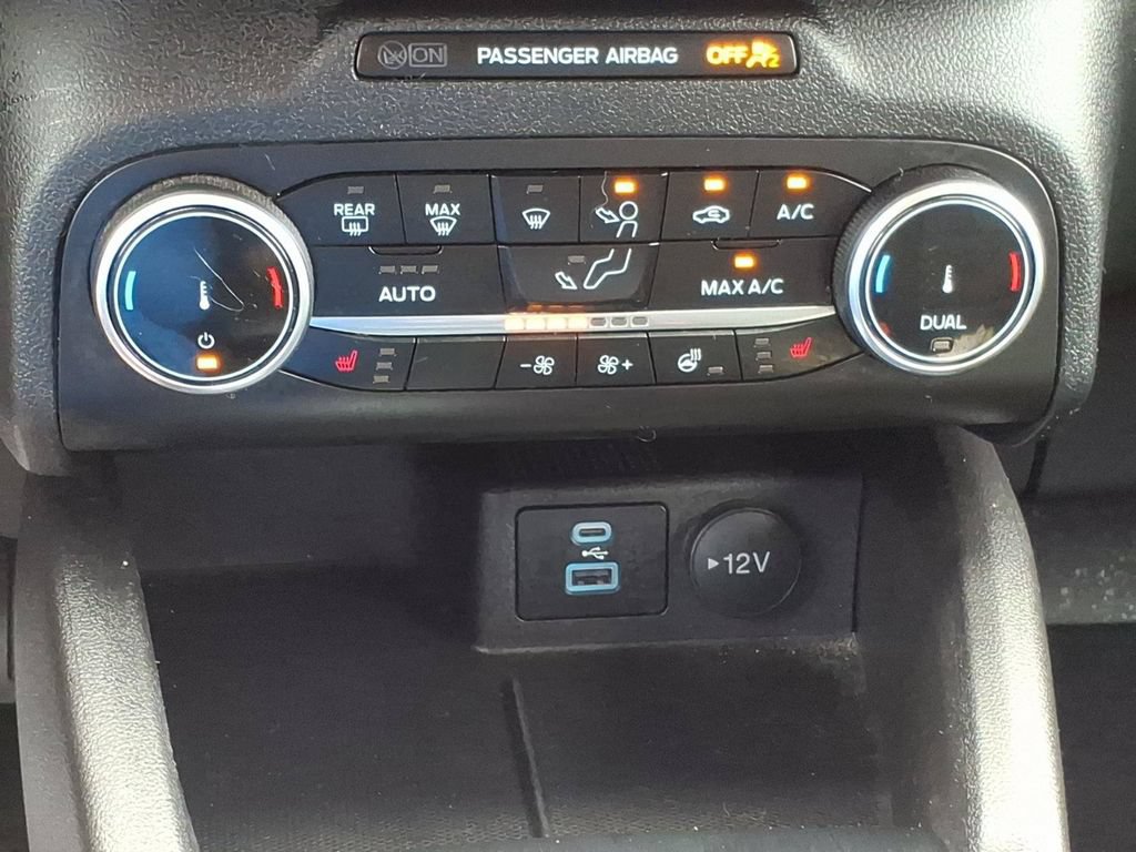 Certified 2023 Ford Escape Active AWD/4WD image 17