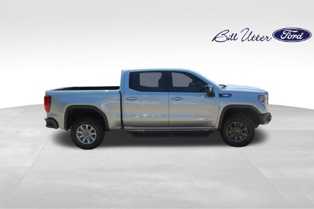 Used 2025 GMC Sierra 1500 AT4X AWD/4WD image 4