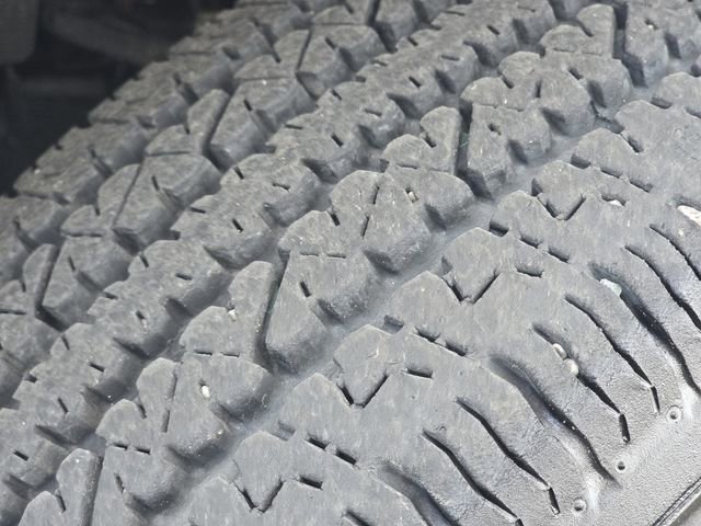 Used 2024 Chevrolet Express 2500 w/ Driver Convenience Package image 6