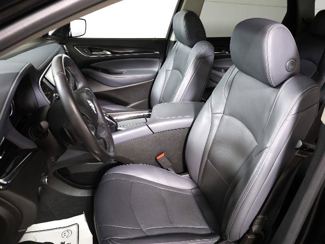 Used 2020 Buick Enclave Premium w/ Sun and Sites Package image 8