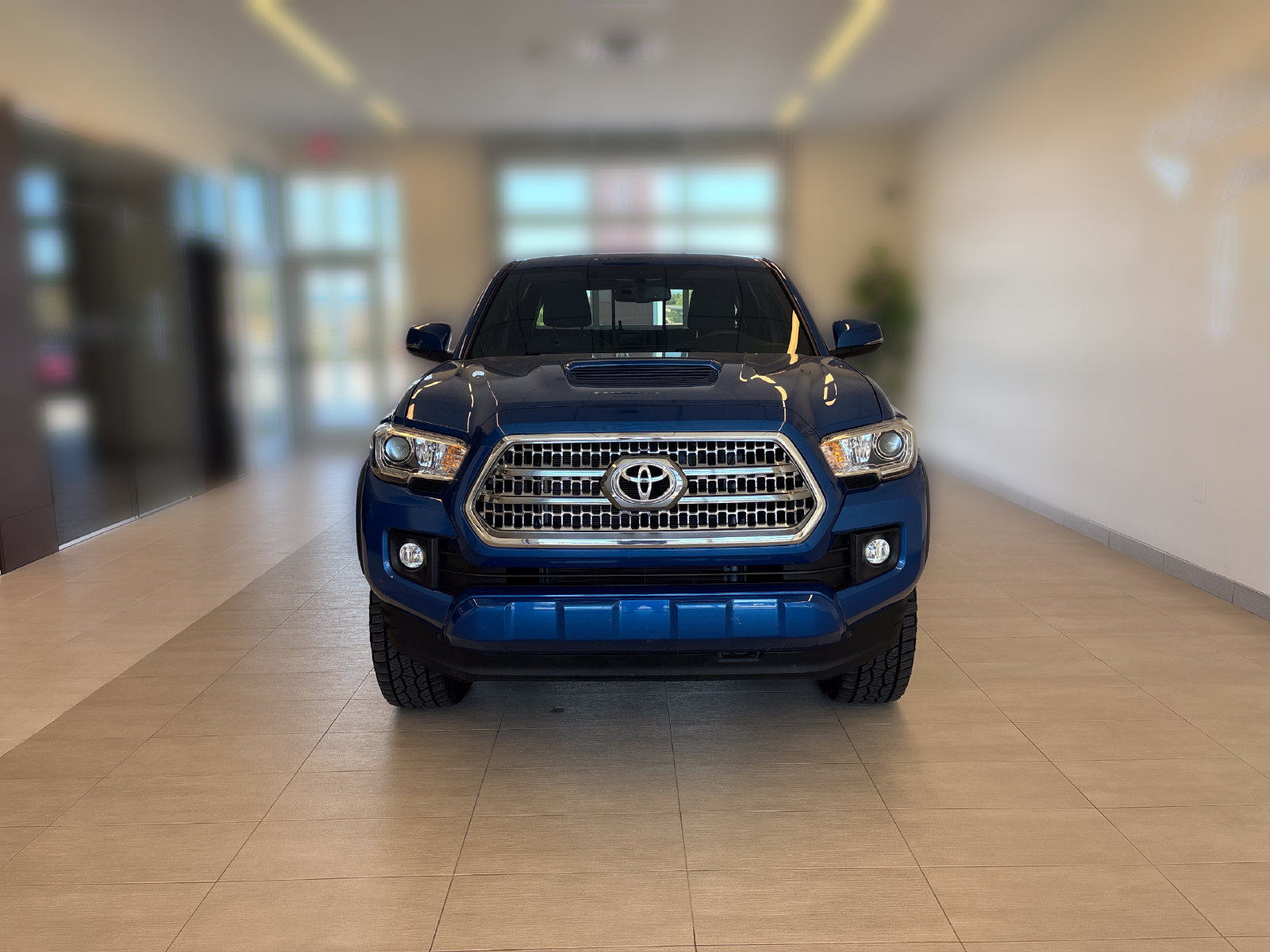Used 2017 Toyota Tacoma 4x4 Double Cab image 5
