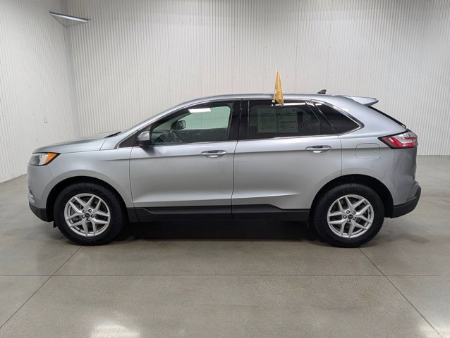 Certified 2022 Ford Edge SEL image 4