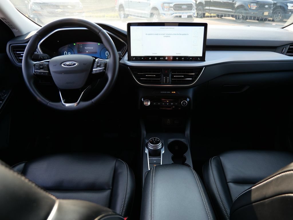 Certified 2024 Ford Escape Platinum AWD/4WD image 20