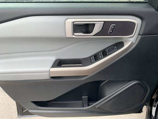 Certified 2023 Ford Explorer XLT w/ Equipment Group 202A image 10