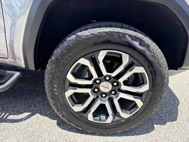 Used 2023 GMC Canyon AT4 w/ AT4 Premium Package AWD/4WD image 18