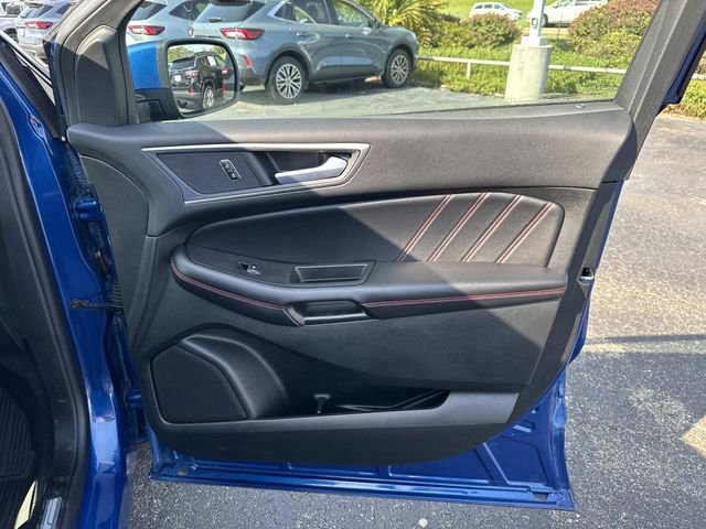 Certified 2024 Ford Edge ST-Line image 13