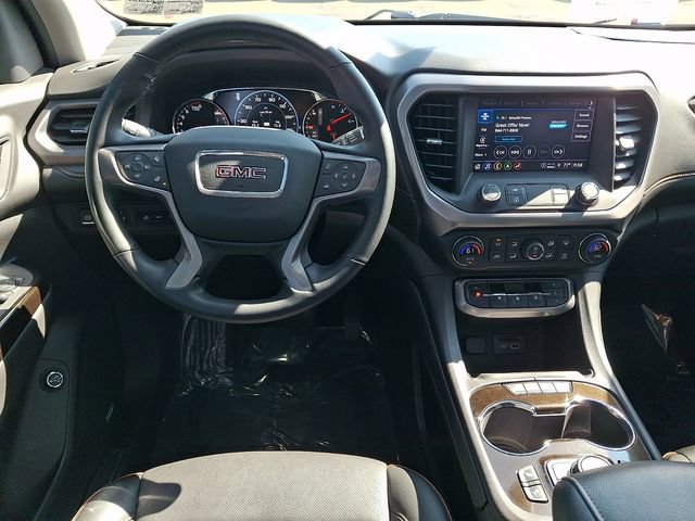 Used 2023 GMC Acadia AT4 w/ Technology Package AWD/4WD image 12
