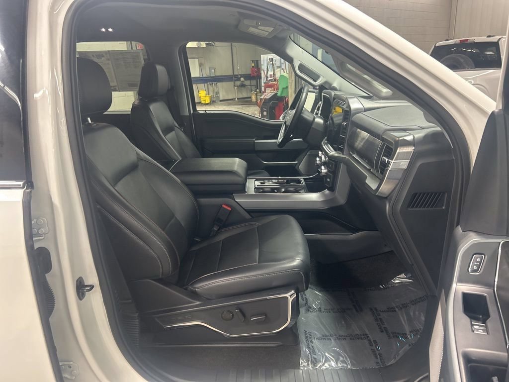 Certified 2023 Ford F150 Lariat w/ FX4 Off-Road Package AWD/4WD image 10
