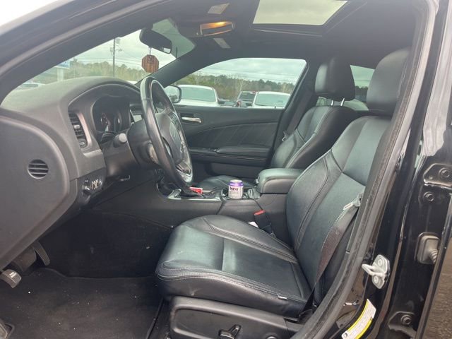 Used 2022 Dodge Charger SXT w/ Blacktop Package image 7